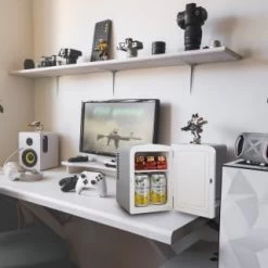 Blaupunkt 4L Mini Fridge -Kitchen Supplies Store 370510 blaupunkt mini fridge 4l 7